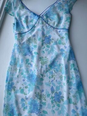 Y2K Light Blue Floral V-Neck Slip With Cap sleeves Fairycore SZ 6/M Summer Dress